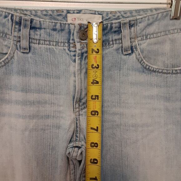 BKE Buckle Denim Jeans Harbor Capri Regular Size 30 Distressed Blue - Picture 13 of 14